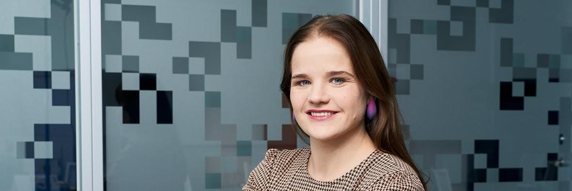 Kärt Vabrit: Kui “täiesti tavaline mees” muutub riigimajas erivajadusega inimeseks